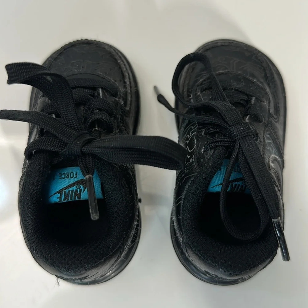 Nike Space‎ Jam Air Force 1 Sneakers Size 4C